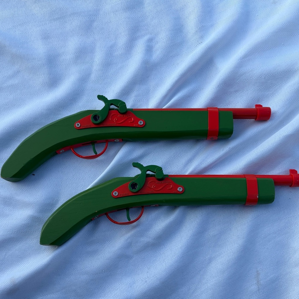 Toy pistols flintlock pirate